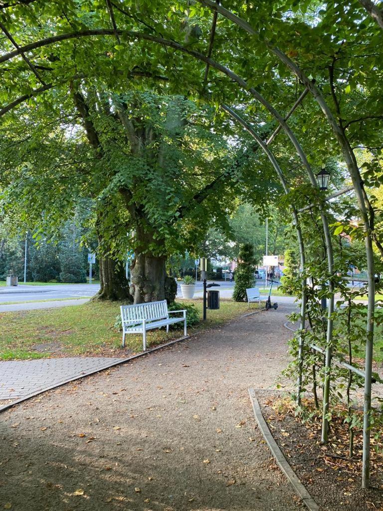 Apartamenty Kapitanskie Kasprowicza 20A Taras Kołobrzeg Exterior foto